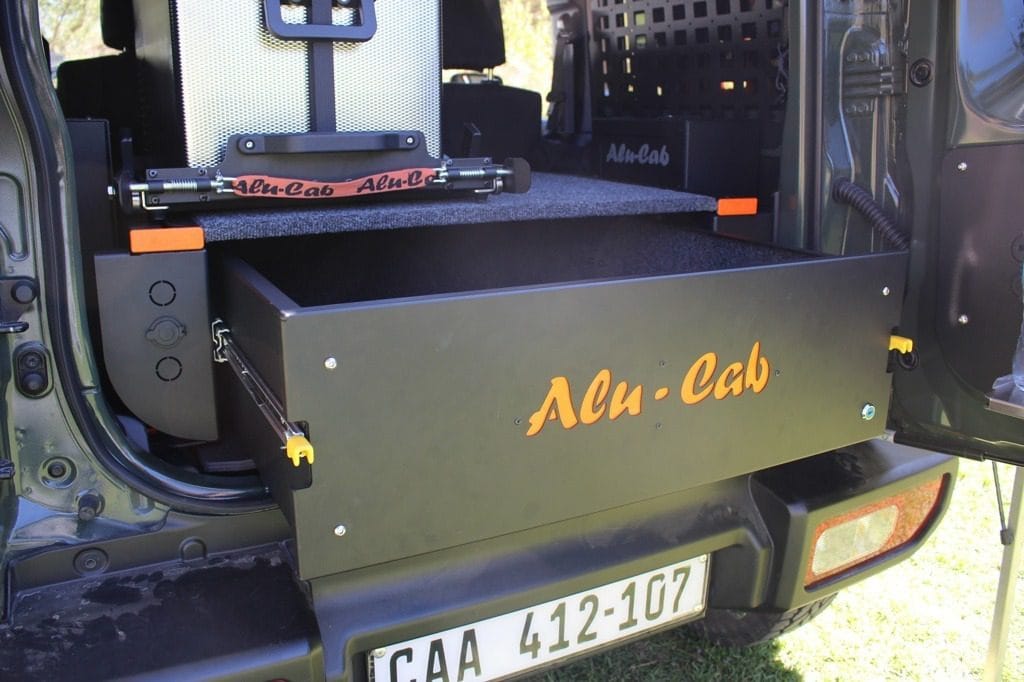 Alu-Cab Jimny napellenző