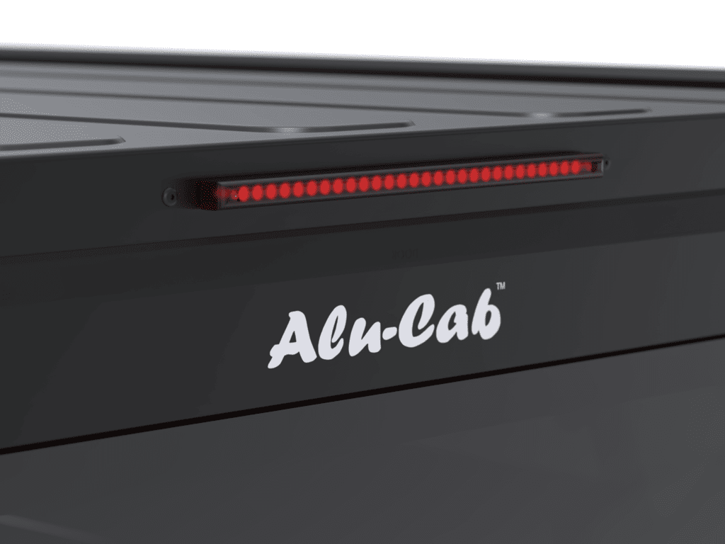 Alu-Cab C2 kemény héjú tetősátor