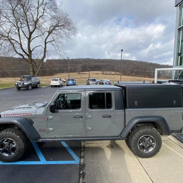 Alu-Cab Explorer Alumínium Felépítmény Jeep Gladiator 2019 Dupla Fülke | Sima Kivitel