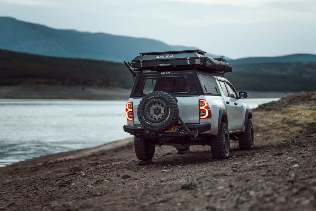 Alu-Cab tetősátor és pickup felépítmény overlanding túrán