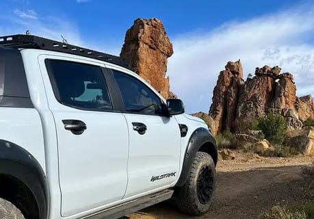 Hátsó terepjáró csomagtartó Toyota Land Cruiser 150 Prado-hoz – overlanding rack